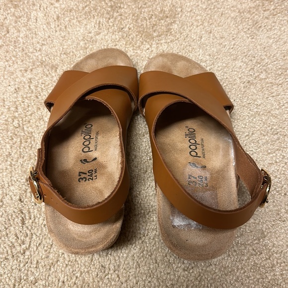 Cute Papillio Wedges - Picture 2 of 4